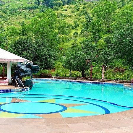 Golden Resort And Farm ナーシク エクステリア 写真