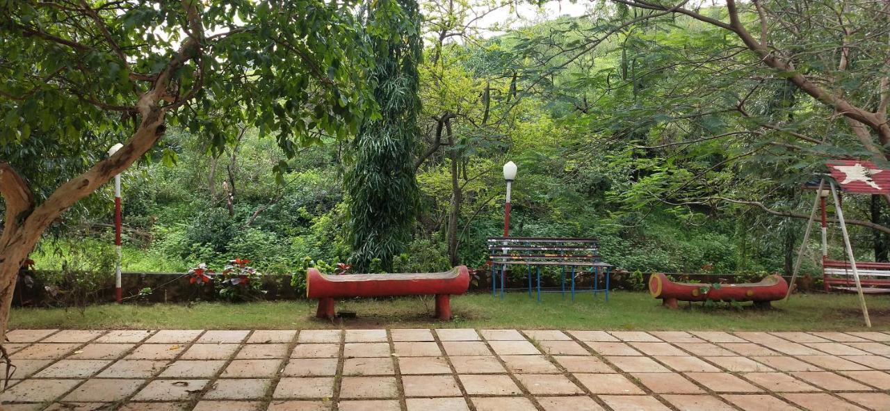 Golden Resort And Farm ナーシク エクステリア 写真